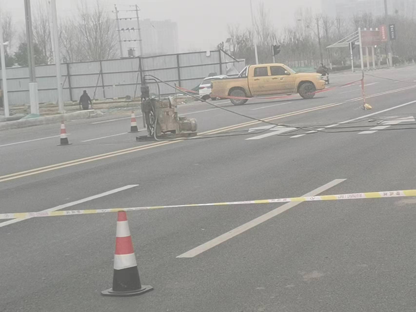 锡林浩特公路路基沉陷注浆